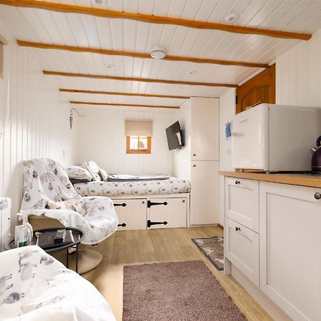 Shepherds Hut, West Ayton, 스카버러 외부 사진