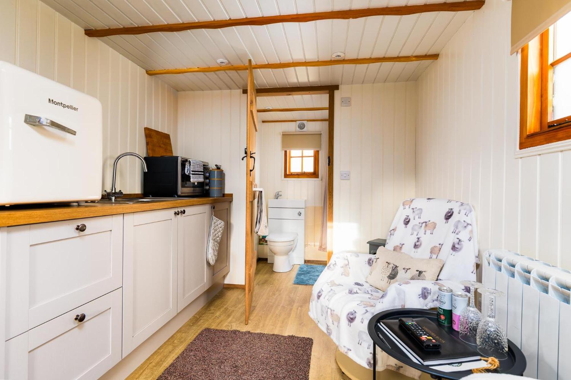 Shepherds Hut, West Ayton, 스카버러 외부 사진